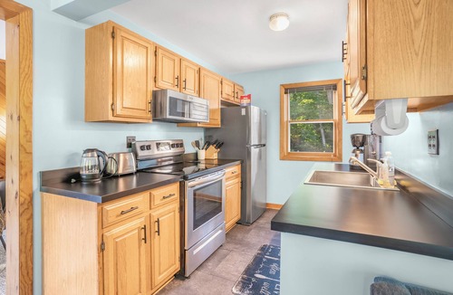 Jamaica House | Starry Skies: 7min to SkiStratton+PikesFalls+DogOK