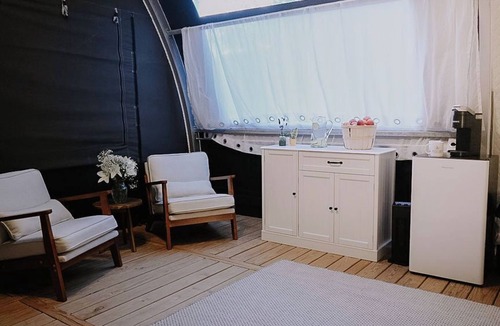 McIntosh Cabin | Starry Skies Glamping Escape