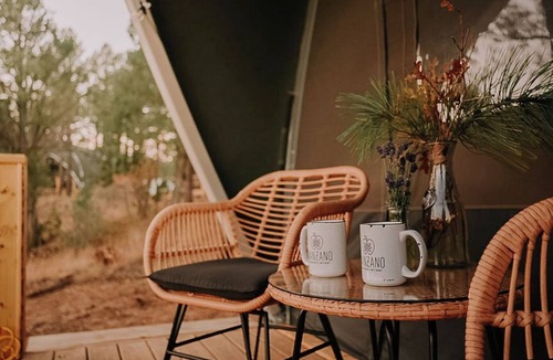 McIntosh Cabin | Starry Skies Glamping Escape