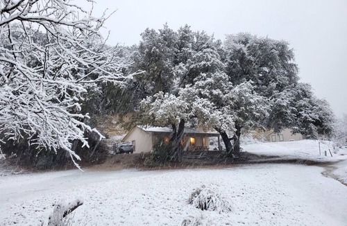 Leakey House | Starry Starry Night Cottage