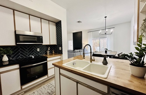 South Central Houston House | StarryNight @ Museum Park -WORLD CUP- Walk to Museums, Hermann Park, Zoo, Dining