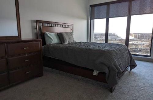 Home Park Apartment | Stars Metal Skyview