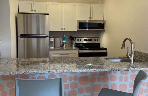 West Hartford Condo | Starship WeHa downtown