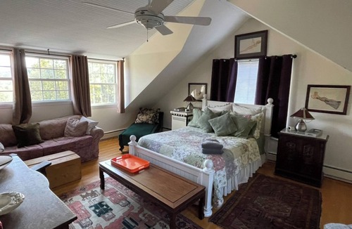Tannersville Other | Start thinking about Fall Foliage! Hot tub, fabulous kitchen, views everywhere!
