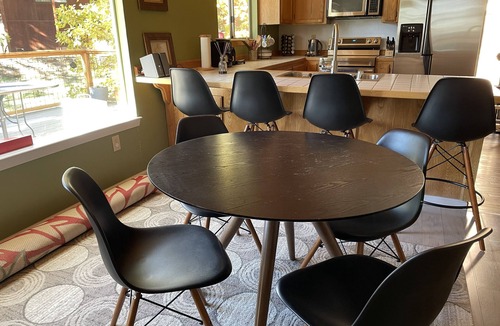 Arnold Cabin | Start thinking Summer! Tree shade and Minisplit, perfect for warmer days