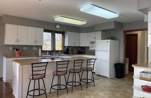 Ottawa House | Starved Rock, Skydive Chicago, Creek View