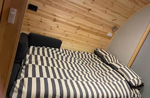 Hoswick Apartment | Starview by MirrieMöra