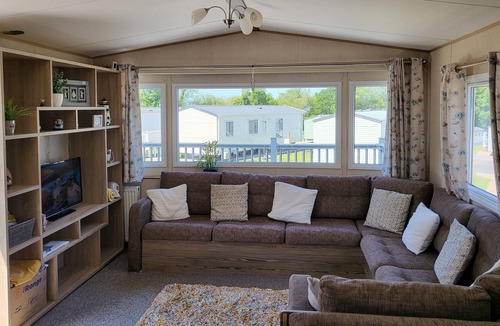 Widemouth Bay Ski Chalet | Static caravan - The Dizzard