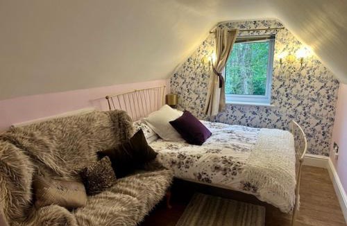 Solihull Bed & Breakfast | Station Approach Solihull Cabin Stays