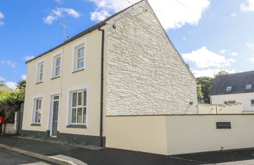 Cilgerran Cottage | Station Hall