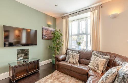 Cilgerran House | Station Hall