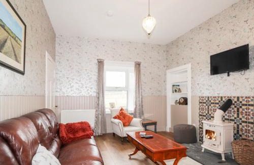 Lybster House | Station House