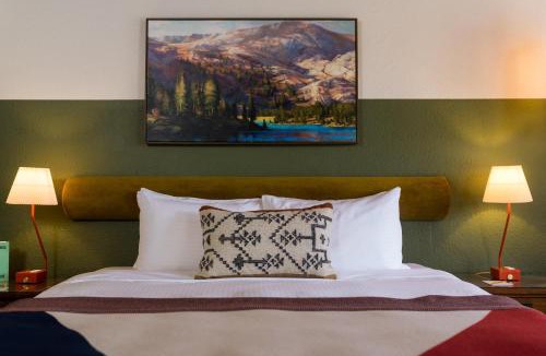 Lakeside Park Hotel | Station House Inn South Lake Tahoe
