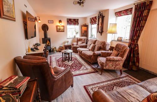 Blakedown House | Station Masters Cottage