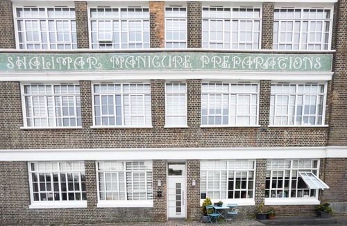 Hove Apartment | Station Skyline Two | By My Getaways