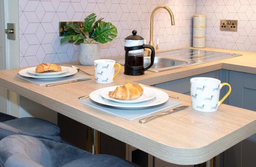 Dunblane Apartment | Station View, Dunblane Sleeps 2