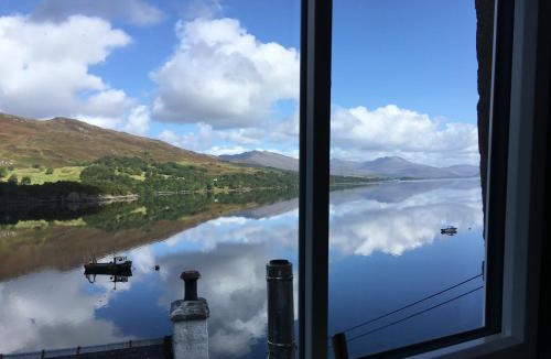 Stromeferry House | Stationmasters Lodge