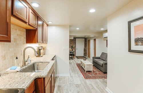 Staunton Apartment | Staunton Underground: Center of Downtown