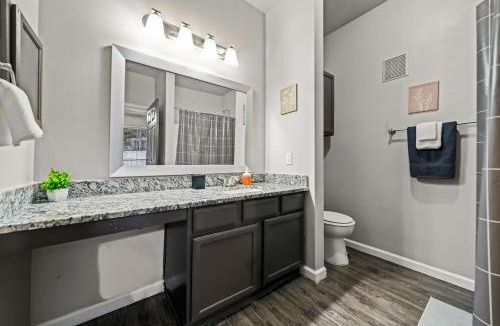 Fossil Creek Apartment | Stay 2BR 2BA Pool Access