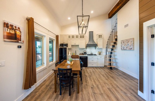 Waco House | Stay Above a Chocolate Factory - Croissant