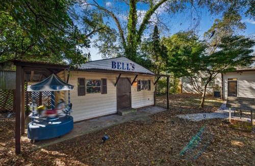 Covington House | Stay Among Vampire Diaries Props at Vervain Villa