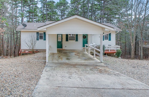 Hot Springs Village Cottage | 'stay and Play' - Hot Springs Village Home!