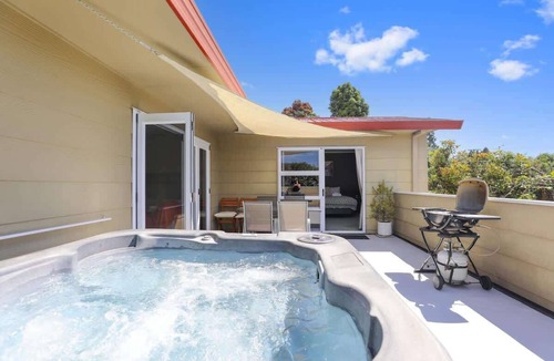 Lynmore House | Stay at 5A | Lynmore Location with Spa Pool