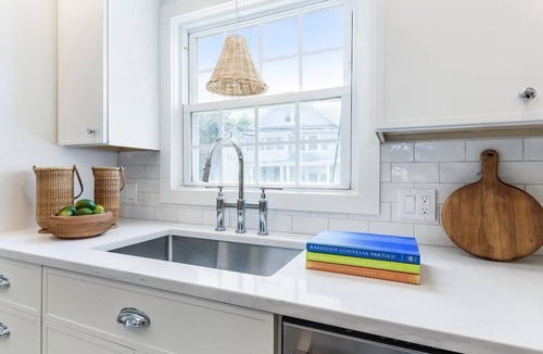 Black Rock Historic District House | Stay at Black Rock Harbor