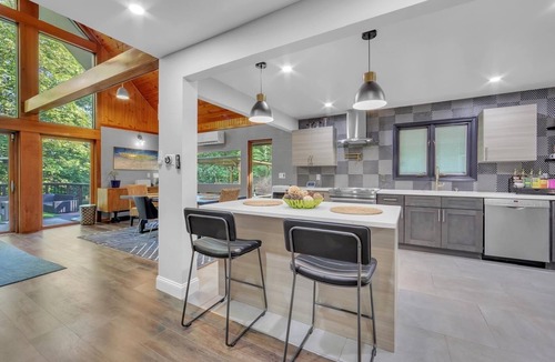 Sparta Township Cabin | Stay at Chalet 11, 22