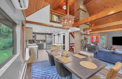 Sparta Township Cabin | Stay at Chalet 11, 22