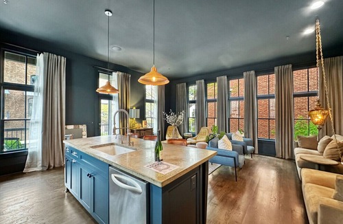Chattahoochee Hills Villa | Stay at Hamlin House