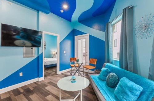 Fairmount Apartment | Stay at Luna on 16th & Ridge Ave