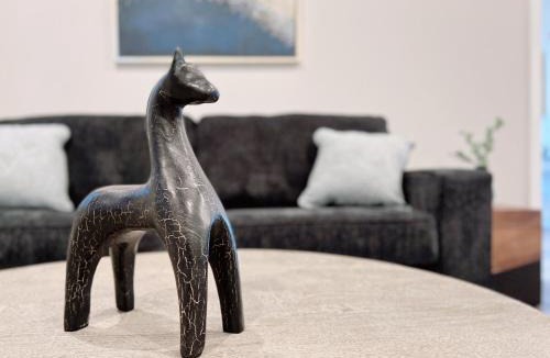 Fairmount Apartment | Stay at Luna on Ridge Ave