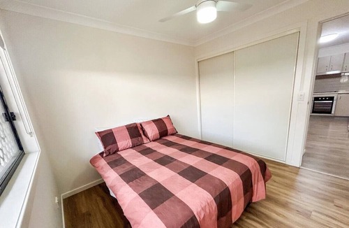 Waterford West House | Stay at Mandi’s