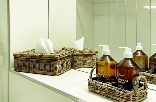 Muhlebach Apartment | Stay at Night - Moonlight