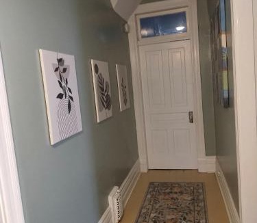 London Bed & Breakfast | Stay at Red Door Bed and Breakfast