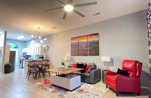 Springdale Apartment | Stay at Steuben, Hot Tub, Remodeled Home