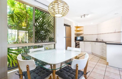 Kewarra Beach Apartment | Stay at the Albatross