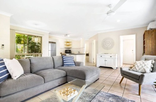 Kewarra Beach Apartment | Stay at the Albatross
