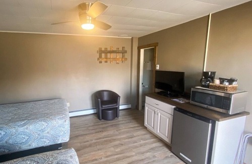 Oak Creek Hotel | Stay at The Lodges of Oak Creek – Peaceful Retreat Minutes from Stagecoach & Steamboat