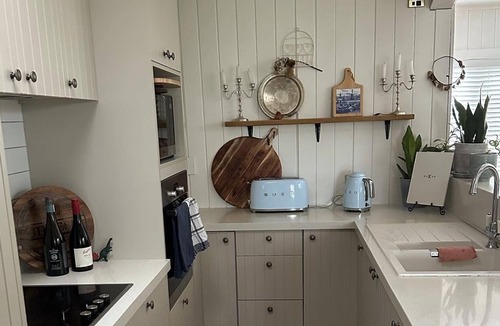 Helensville Villa | Stay at This Beautiful Villa