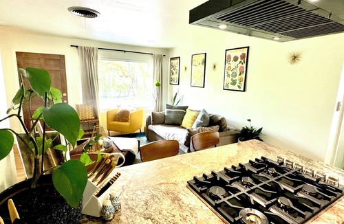 Rosedale House | Stay Central Ride the Trail Experience Austin With focus on healthy home living!