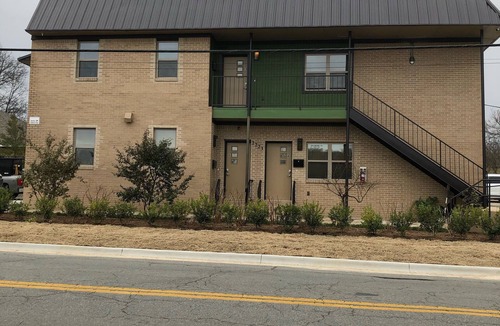 Capital View Condo | Stay close to entertainment! nDowntown LR 2 bedroom apt near Simmons Bank Arena