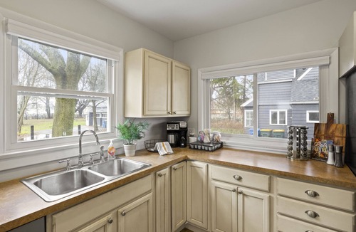 Charlotte House | Stay Close to It All in a Cozy Classic Home