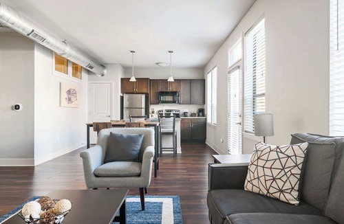 Mile Square Apartment | Stay Downtown! Modern Indy Condo w/Free Parking