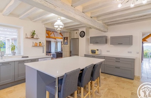 Saint-Philbert-du-Peuple Cottage | Stay in the heart of nature between Tours and Angers