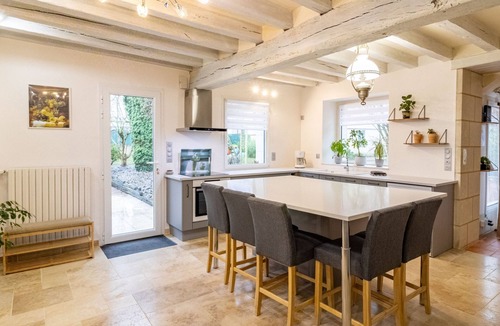 Saint-Philbert-du-Peuple Cottage | Stay in the heart of nature between Tours and Angers