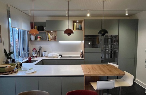 Charenton-le-Pont Apartment | Stay in a bright apartment in Charenton