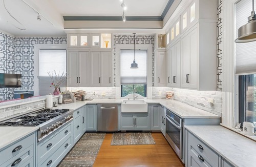 Pawtucket House | Stay in a piece of history!