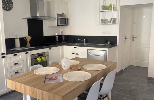 Grand-Fort-Philippe House | Stay in Grand-Fort-Philippe: Comfortable Accommodation for Rent